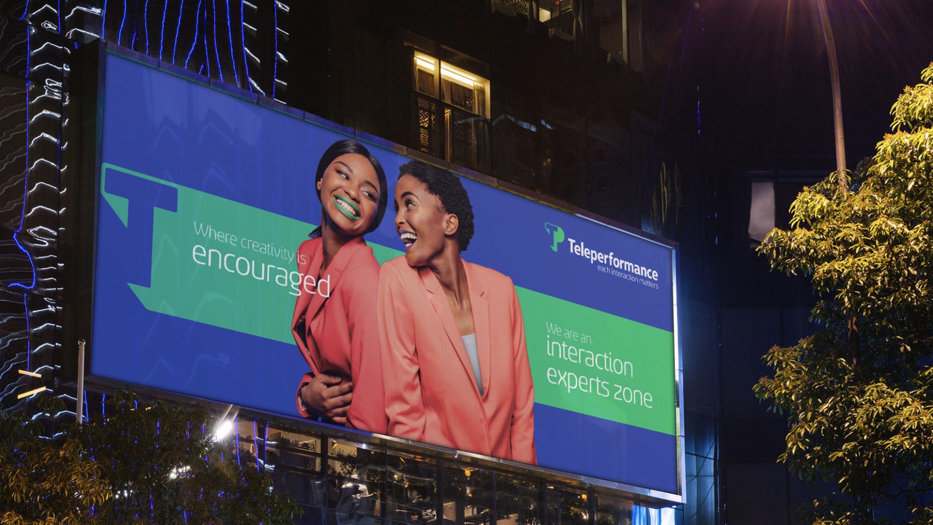 互聯企信集團 海報設計 品牌形象塑造.jpg