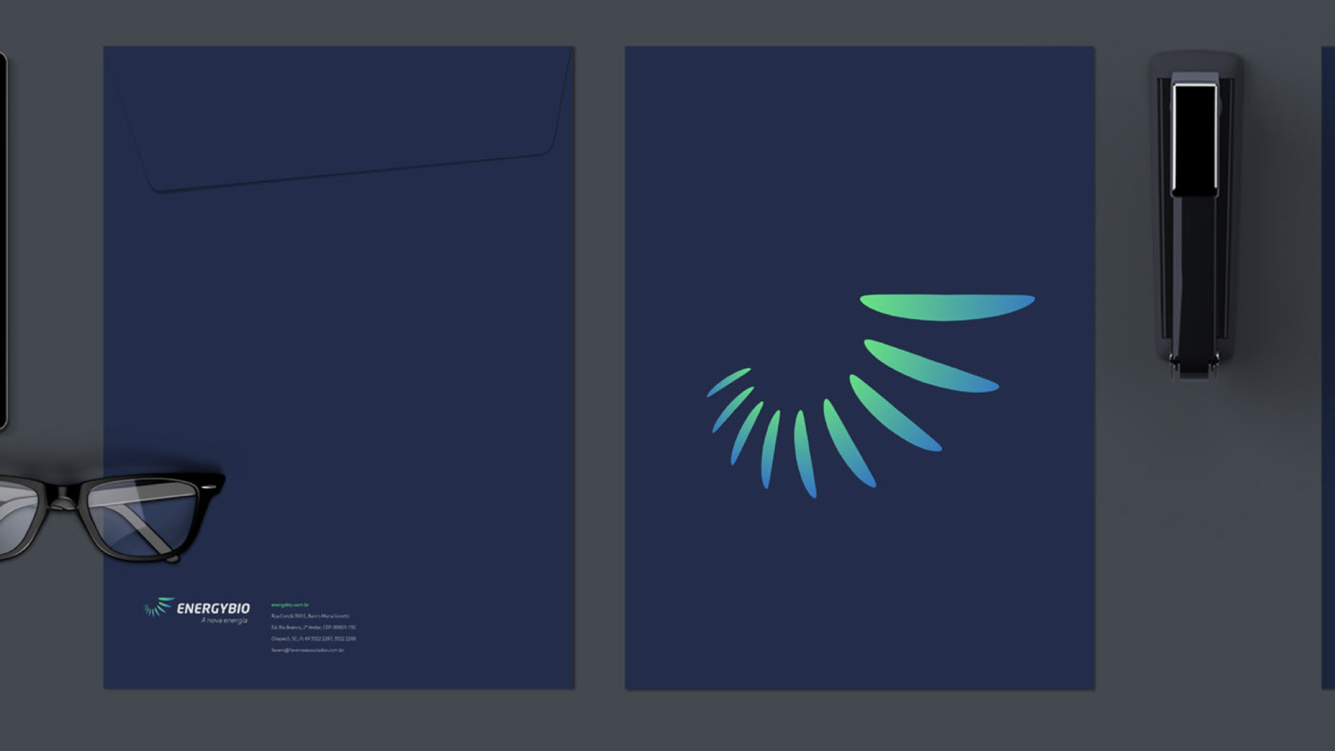 云南公司vi設(shè)計.jpg 云南公司vi設(shè)計.jpg